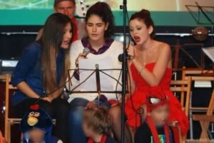 Victoria: "Gran Profesor, muy atento y dedicado en su trabajo""